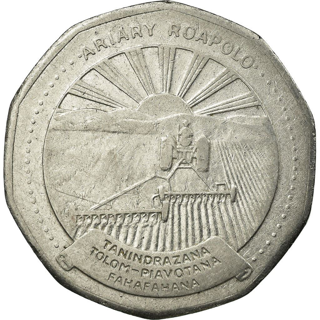 Madagascar | 20 Ariary Coin | Star | Tractor | Farmer | Km:19 | 1992
