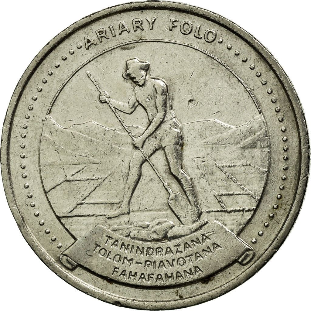 Madagascar | 10 Ariary Coin | Star | Worker | Peat | Km:13 | 1978