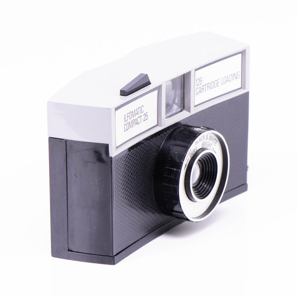 Ilfomatic Compact 25 Camera | 38mm f11 lens | England | 1968
