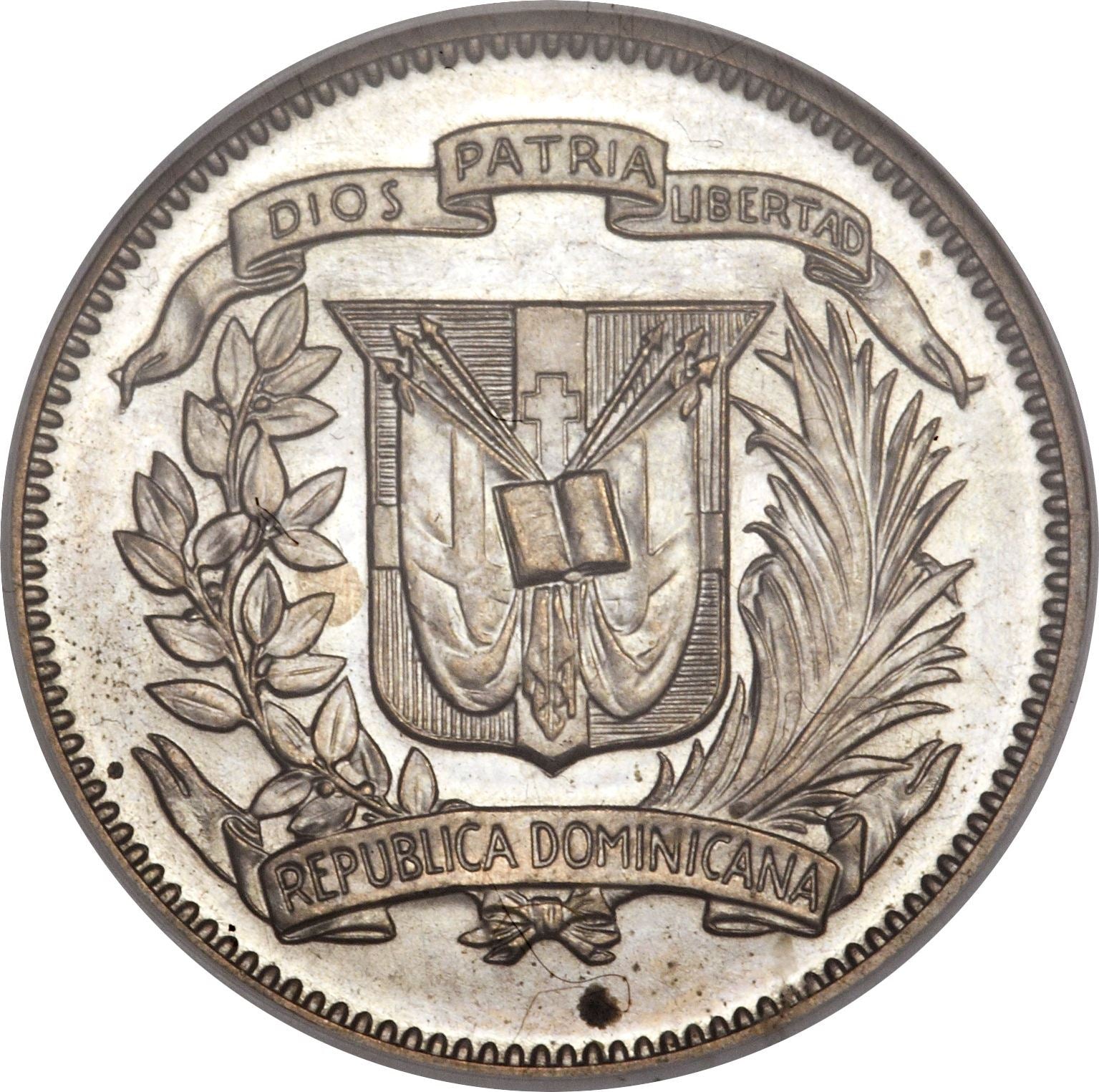 Dominican Republic 5 Centavos Coin | Liberty | KM18 | 1937 - 1974