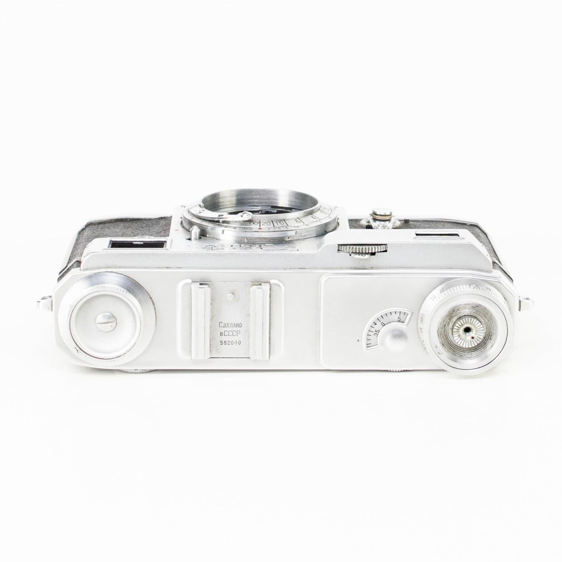 キエフ 2a カメラ | 50mm f2 レンズ | ホワイト | ソビエト連邦 | 1955