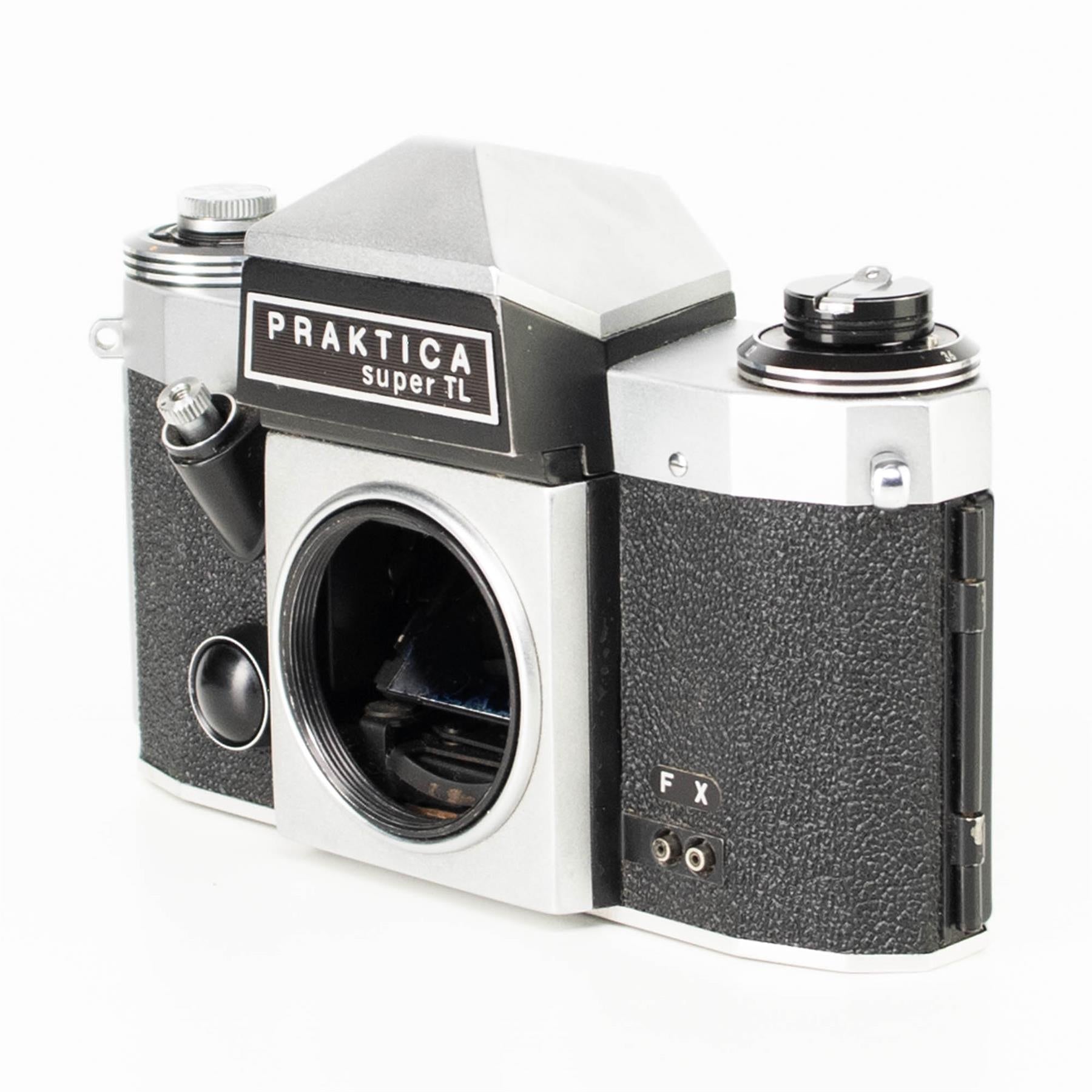 Praktica super TL カメラ | 50mm f2.8 レンズ | M42 | ホワイト
