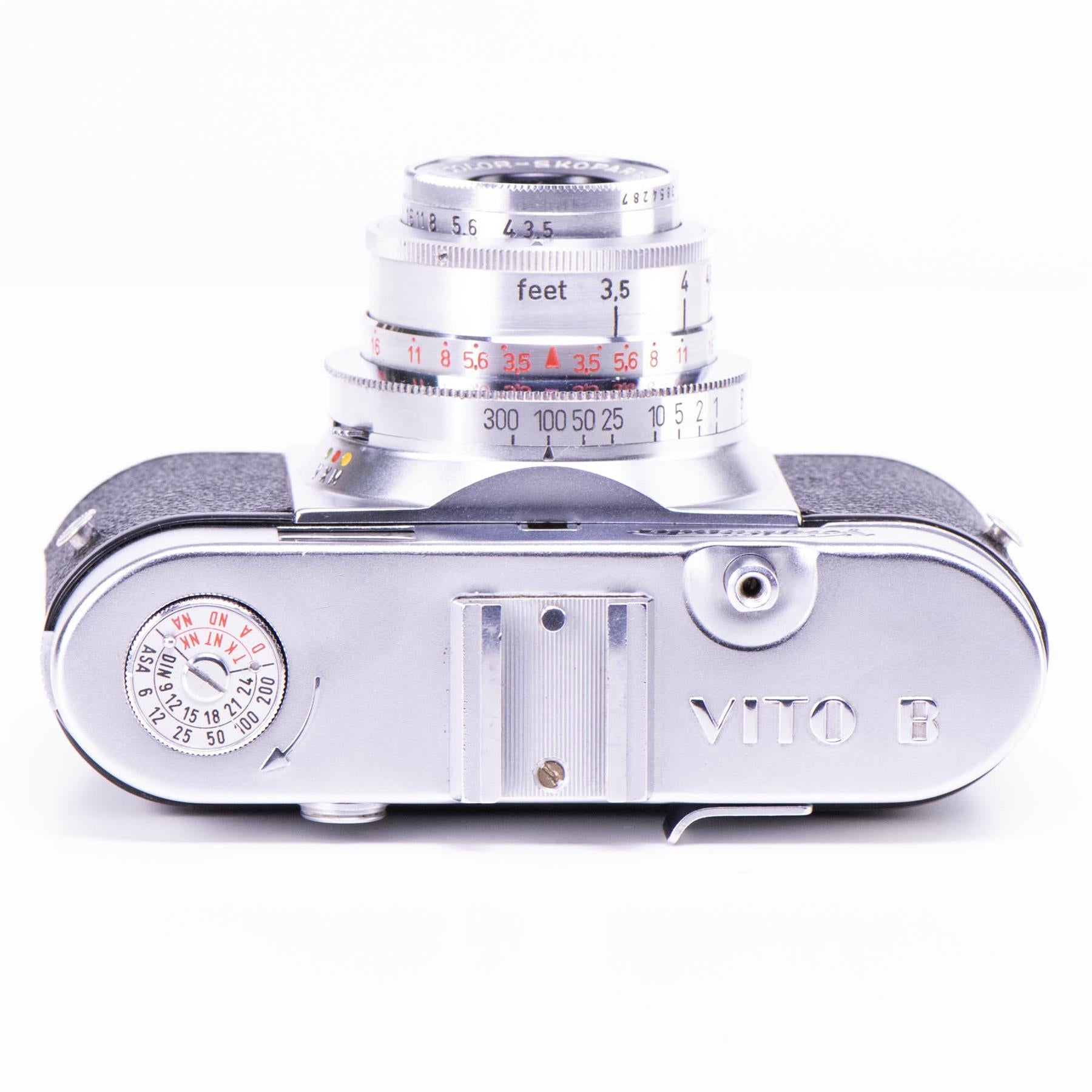 Voigtlander vito B カメラ | 50mm f3.5 | ホワイト | ドイツ | 1954年 Voigtlander vito B カメラ | 50mm f3.5 | ホワイト | ドイツ | 1954年