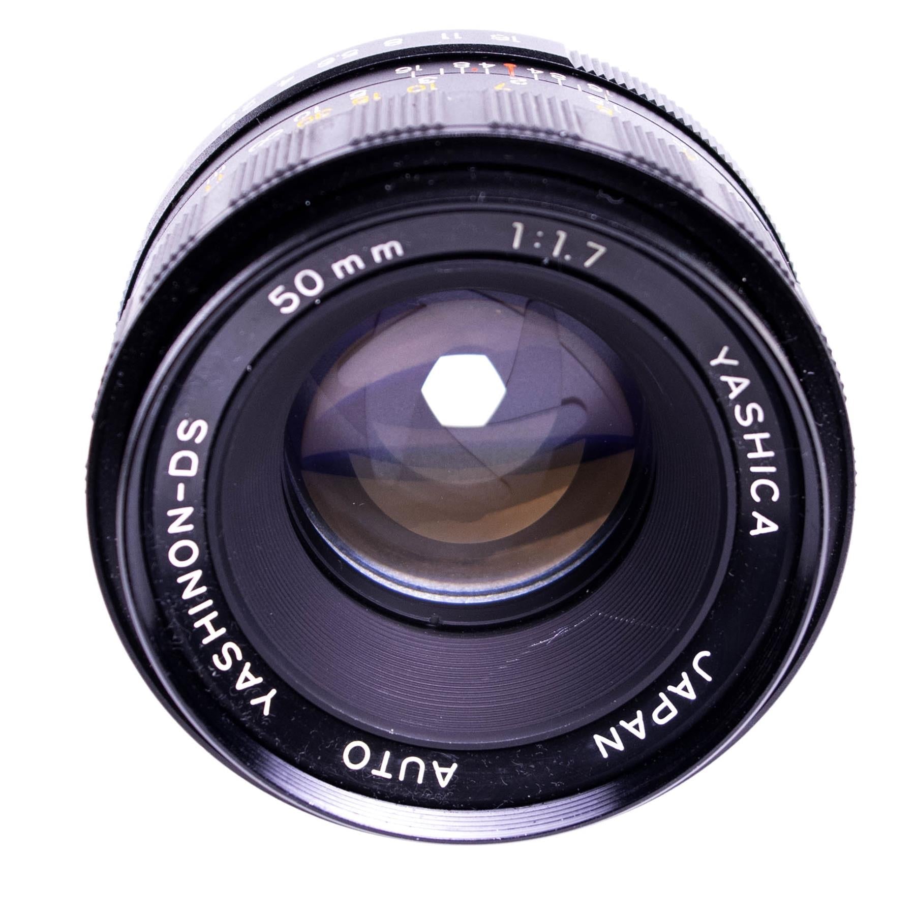 【完動品】YASHICA TL ELECTRO X / 50mm F1.7 Amazon | YASHICA TL ELECTRO X with YASHINON-DX F1.7/50mm | 一眼