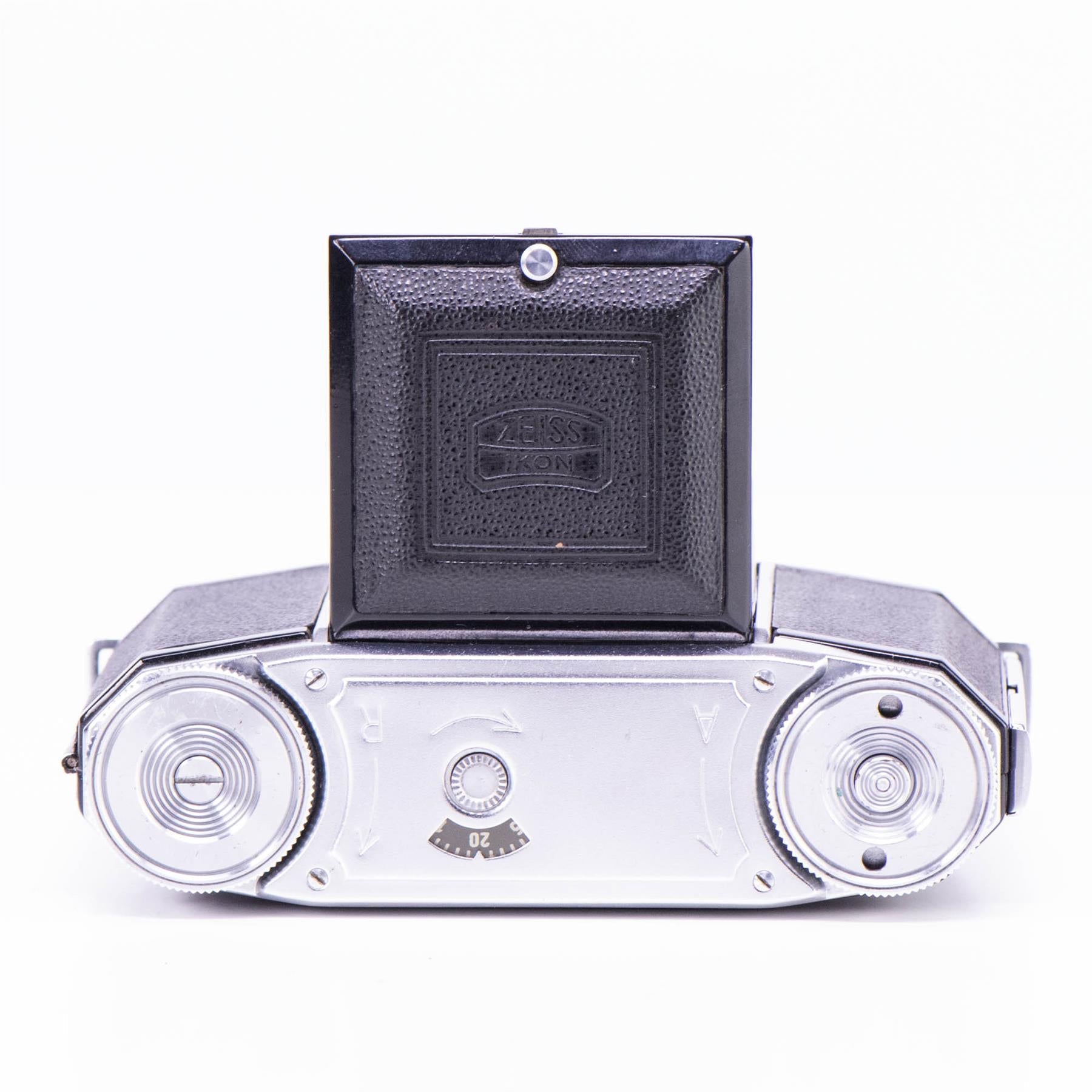 Zeiss Ikon Ikonta Camera | 45mm f2.8 | Black | Germany | 1947 - 1953 N