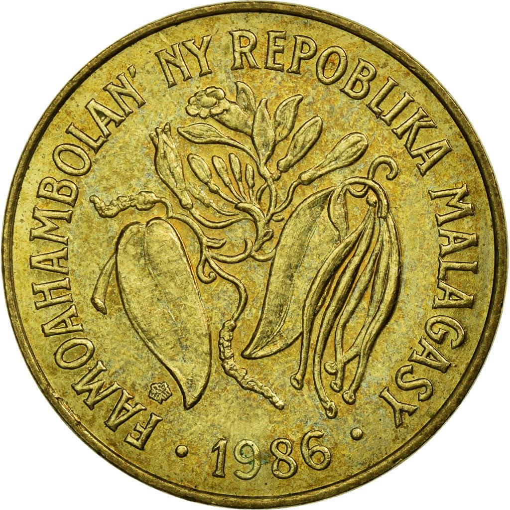 Madagascar | 10 Francs / 2 Ariary Coin | Zebu | Vanilla | Km:11 | 1970 - 1989
