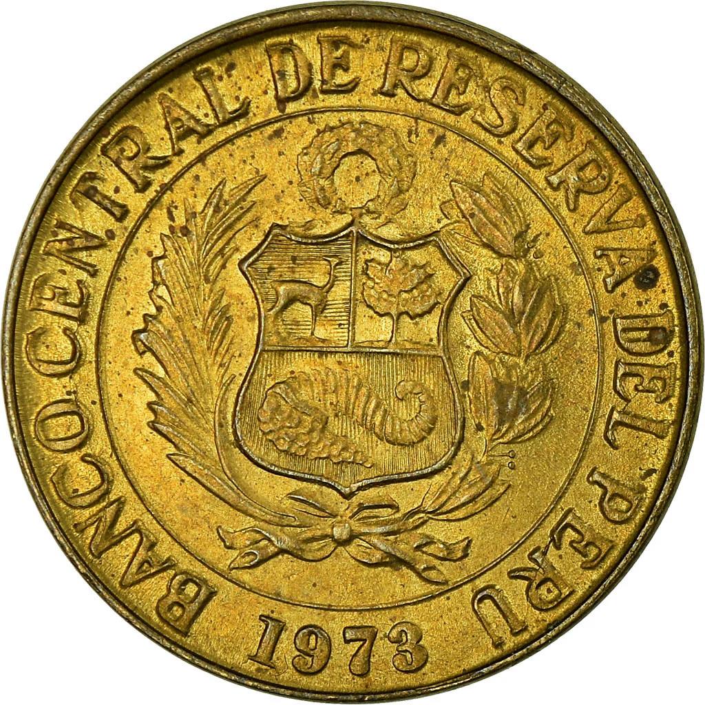 Peru | 10 Centavos Coin | Cinchona tree flower | KM245 | 1966 - 1975